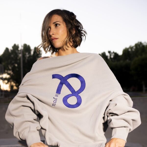 Hoodies with heart. Sudaderas con corazón. Sudaderas sostenibles y solidarias. Sudaderas que cambian vidas.